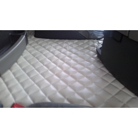 Műbőr teljes padló borítás Volvo FH 2013 után